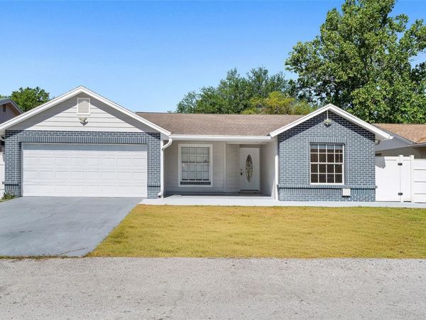 9507 CAMDEN HILL COURT, TAMPA, FL 33615