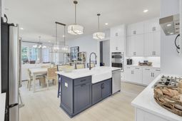 613 Du Bois Drive photo 4