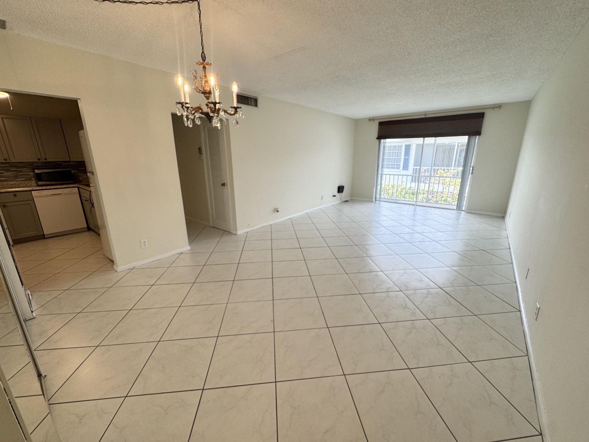 2180 NE 67th Street, Unit 730, Fort Lauderdale, FL 33308 Photo