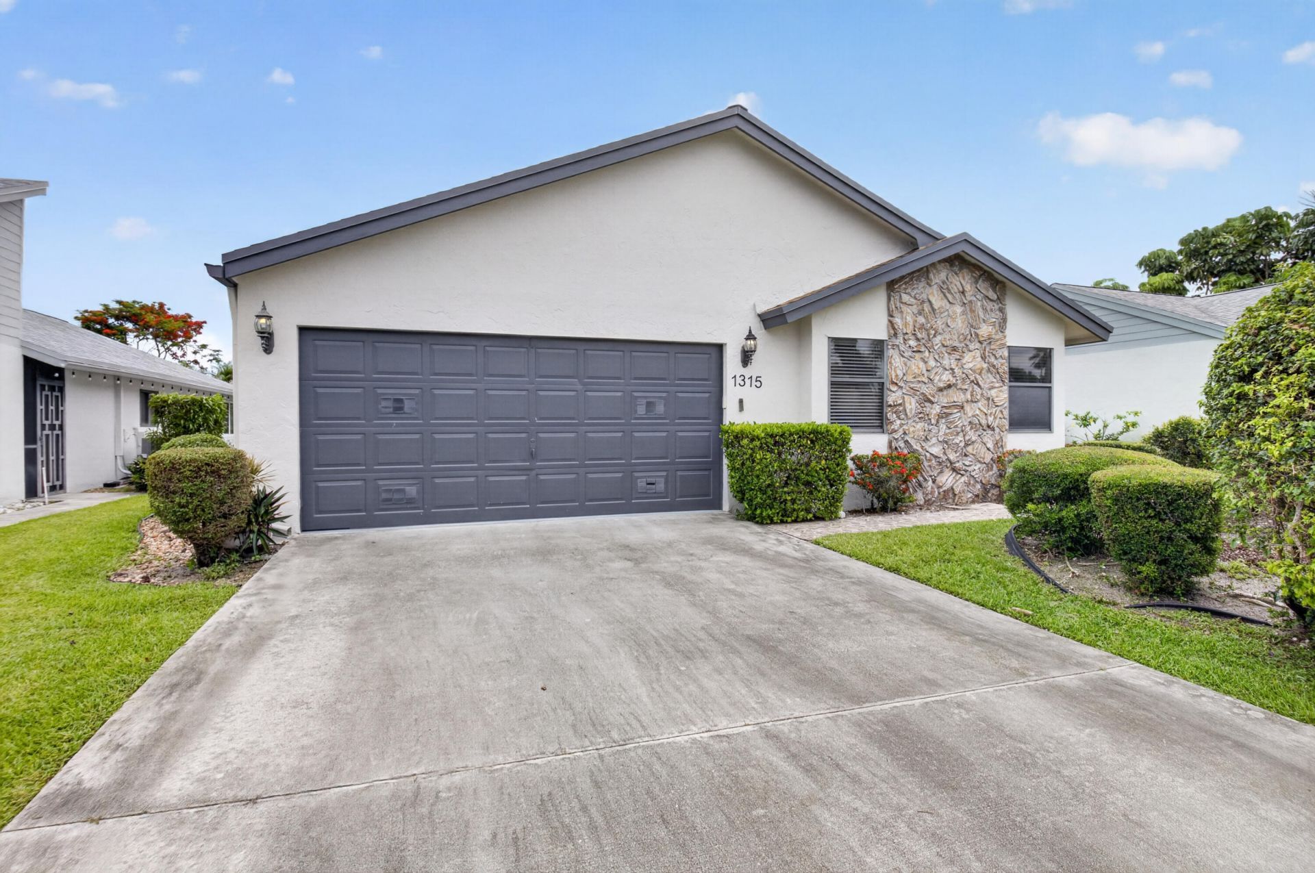 1315 NW 25th Lane, Delray Beach, FL 33445 Photo