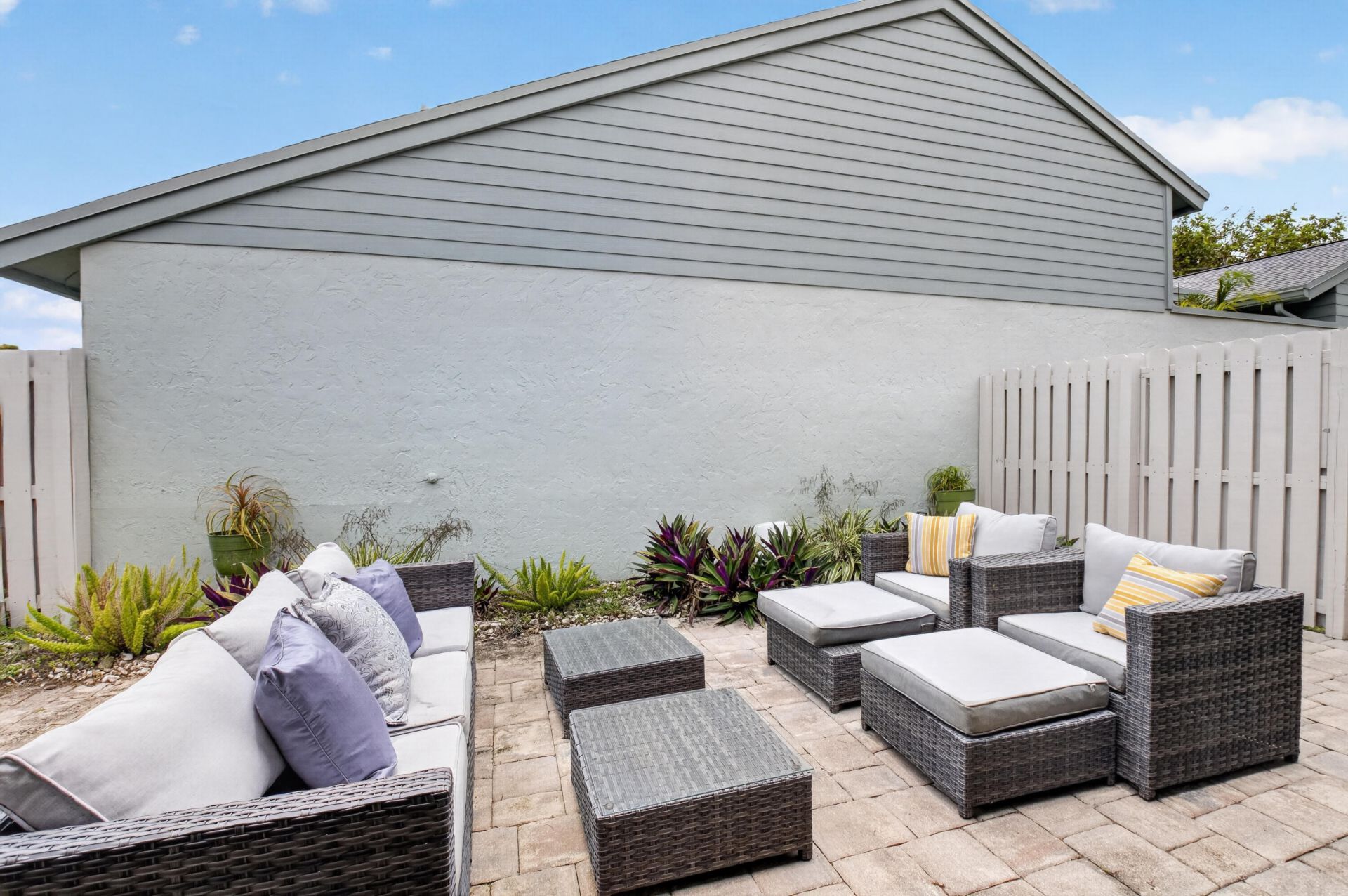 1315 NW 25th Lane, Delray Beach, FL 33445 Photo