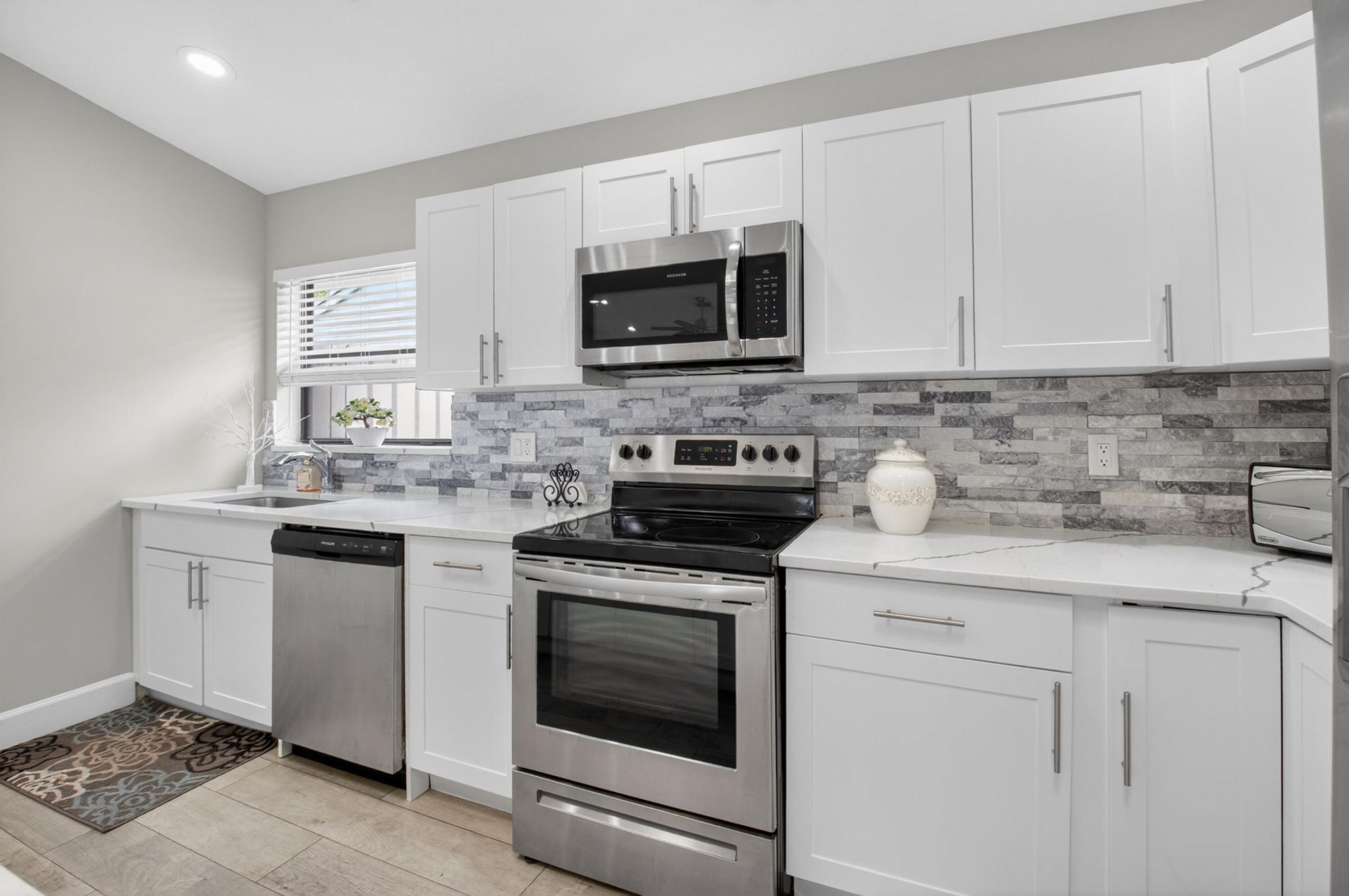 1315 NW 25th Lane, Delray Beach, FL 33445 Photo