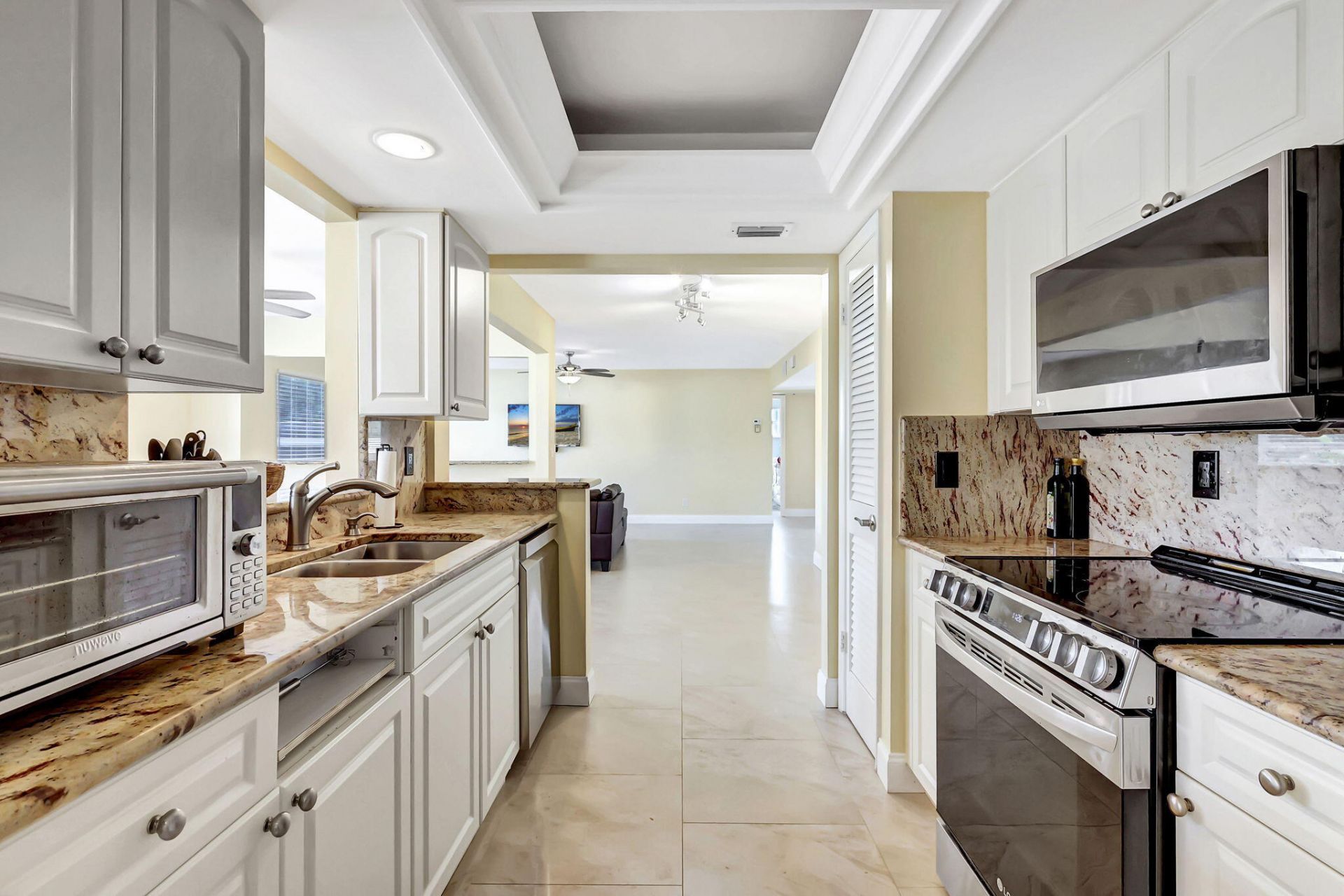 683 SE Harborview Drive, Port Saint Lucie, FL 34983 Photo
