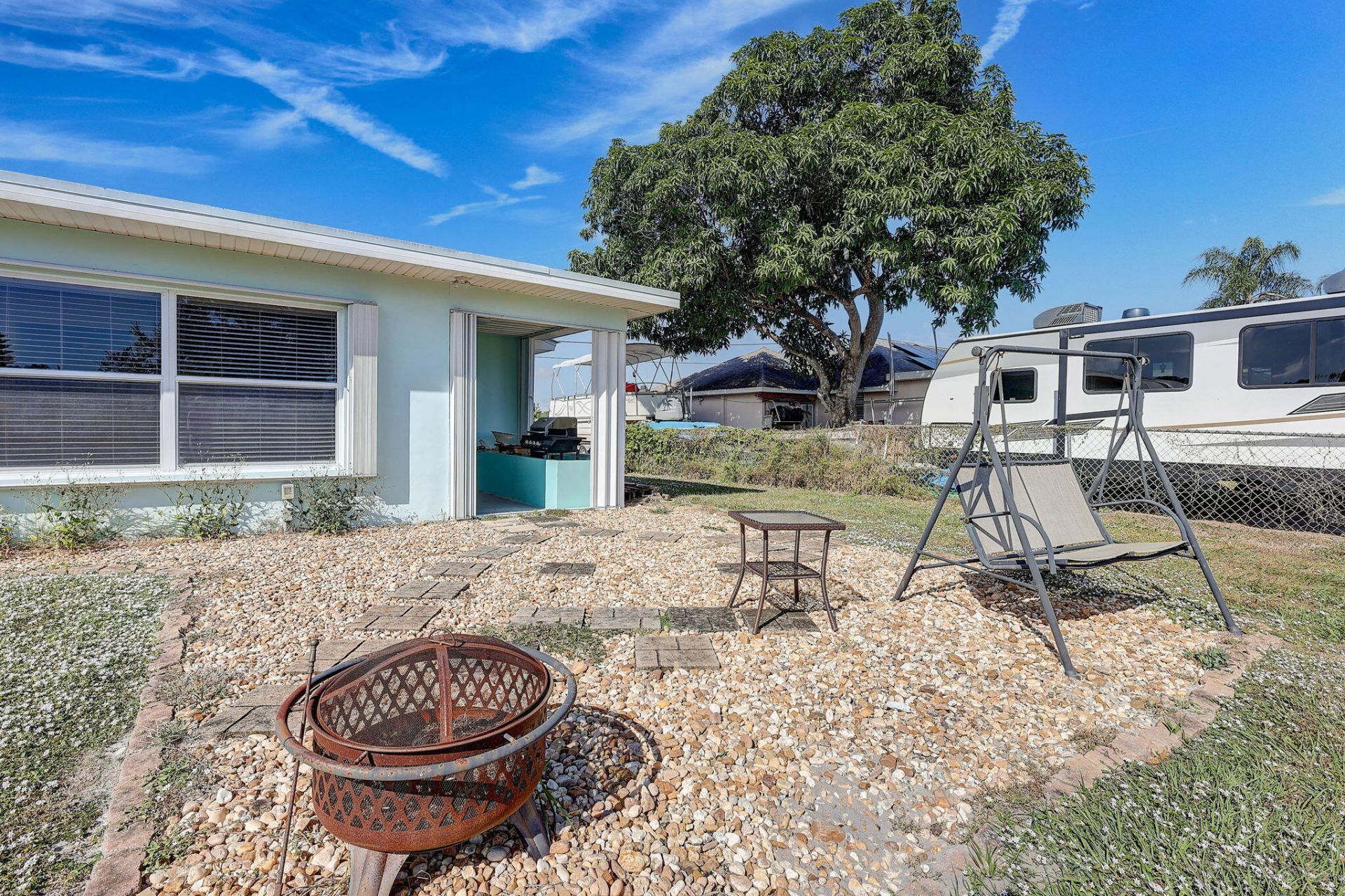 683 SE Harborview Drive, Port Saint Lucie, FL 34983 Photo