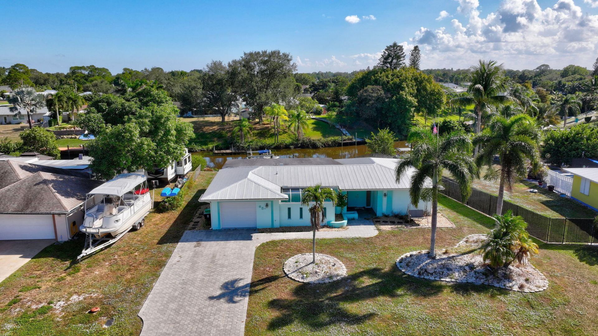 683 SE Harborview Drive, Port Saint Lucie, FL 34983 Photo
