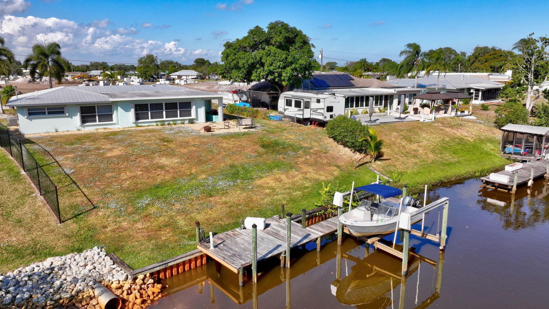 683 SE Harborview Drive, Port Saint Lucie, FL 34983 Photo