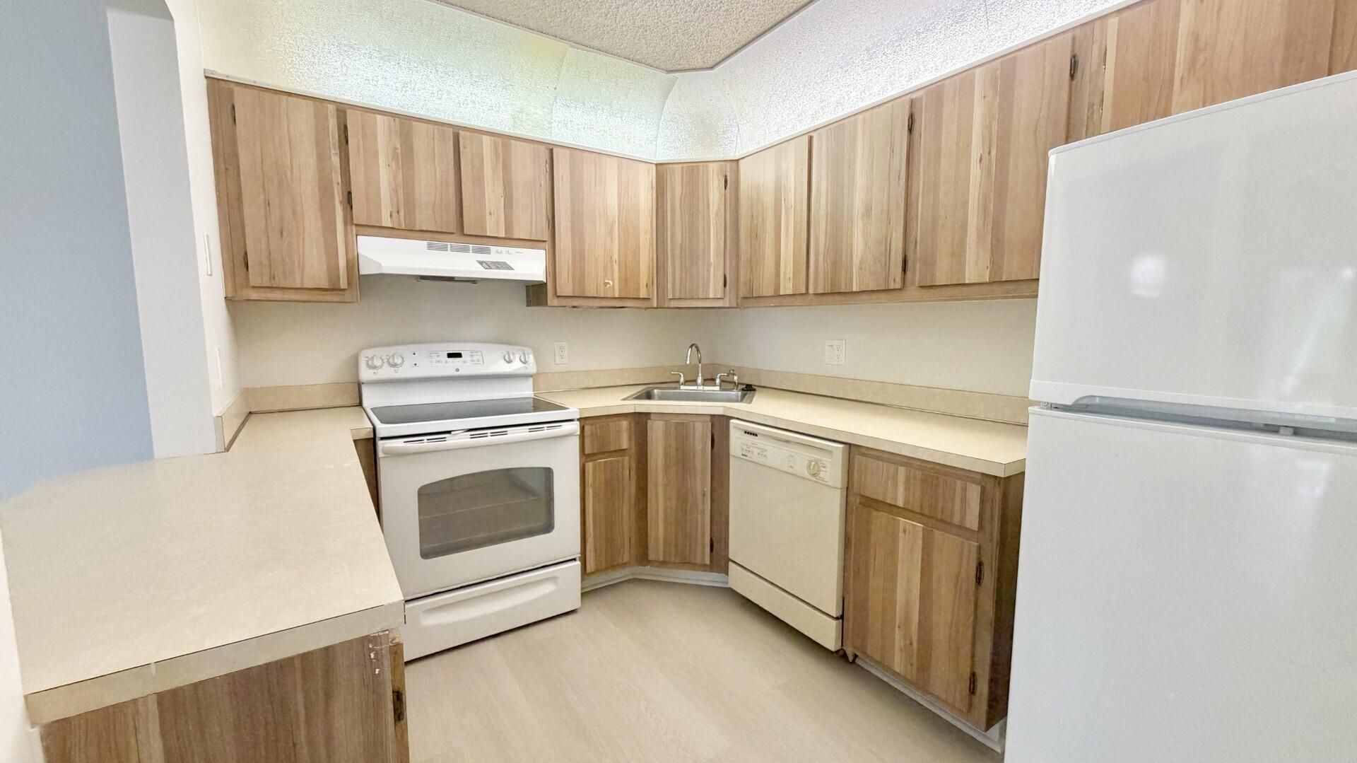 4969 Sable Pine Circle, Unit D2, West Palm Beach, FL 33417 Photo