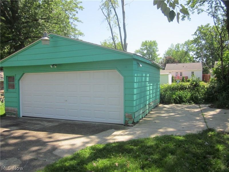 12503 Lena Avenue, Cleveland, OH 44135 Photo 3