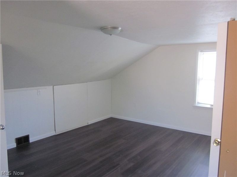 12503 Lena Avenue, Cleveland, OH 44135 Photo 32