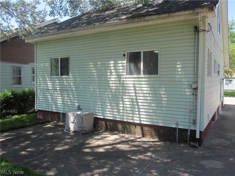12503 Lena Avenue, Cleveland, OH 44135 Photo 5