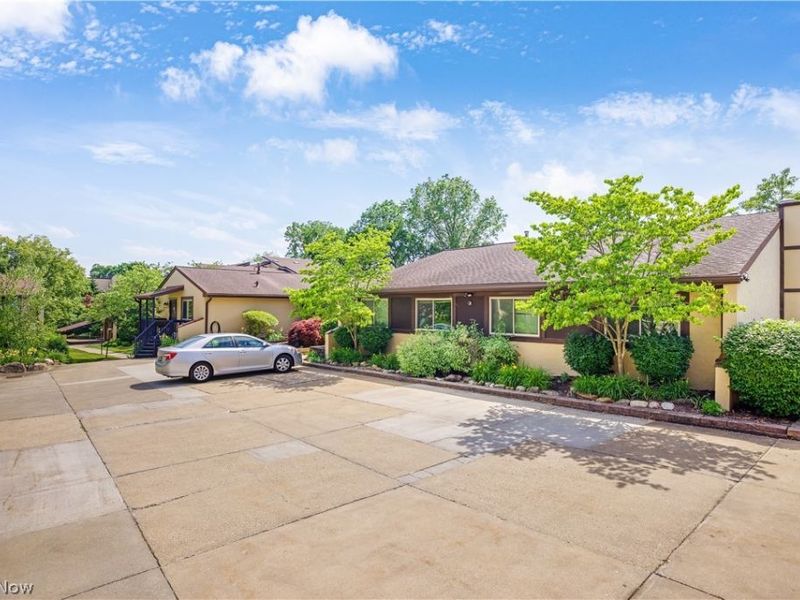 186 Court Drive , Unit 105, Fairlawn, OH 44333 Photo 37