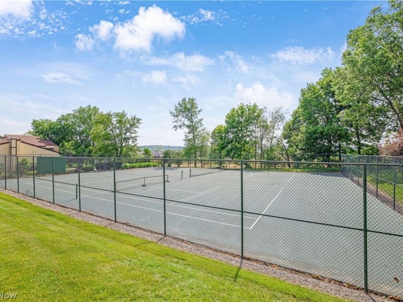 186 Court Drive, Unit 105, Fairlawn, OH 44333 Photo 38