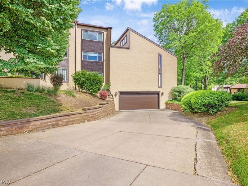 186 Court Drive, Unit 105, Fairlawn, OH 44333 Photo 39