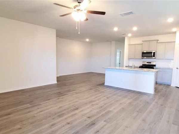808 Marigold Street , Princeton, TX 75407