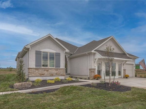 13820 Westgate Street, Overland Park, KS 66221