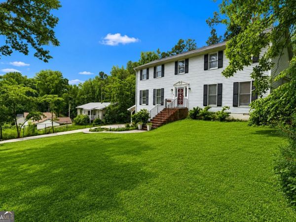 305 Saint Patrick Drive SW, Mableton, GA 30126