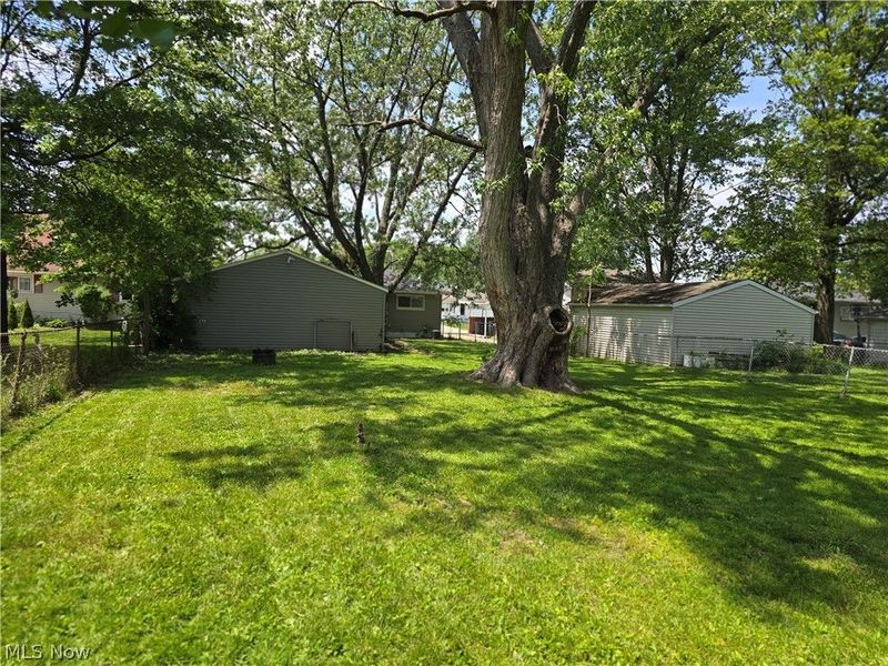 4605 W 192nd Street, Cleveland, OH 44135 Photo 2