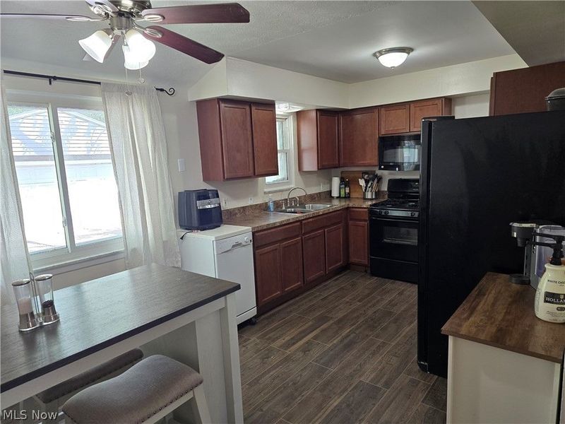 4605 W 192nd Street, Cleveland, OH 44135 Photo 5