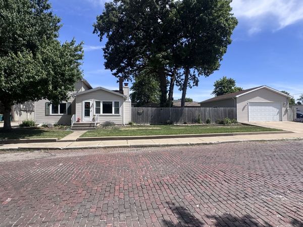 408 E Elm Street , Streator, IL 61364