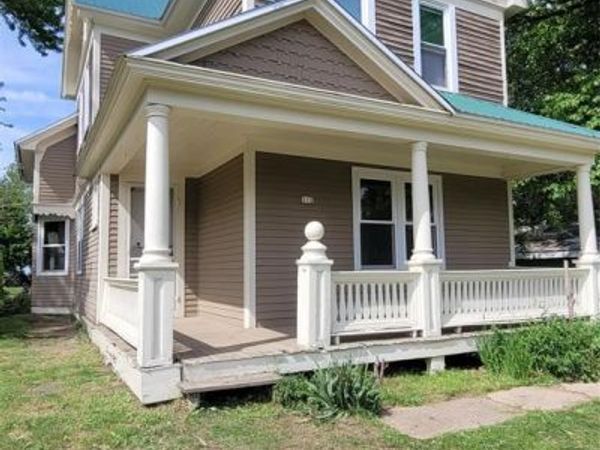112 W Spring Street, Unit 1-2, Loyal, WI 54446