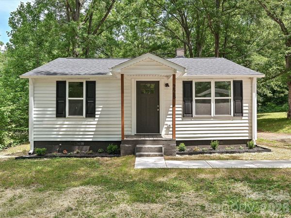 1228 Wilmington Avenue , Statesville, NC 28677