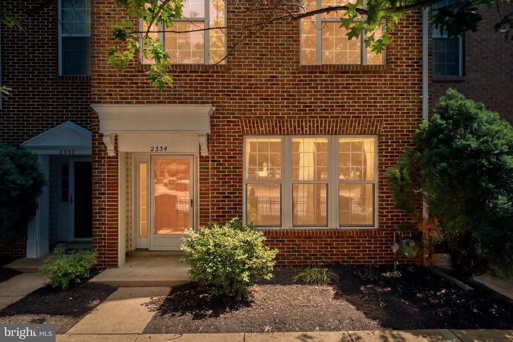 2334 HUNTINGTON STATION COURT, ALEXANDRIA, VA 22303