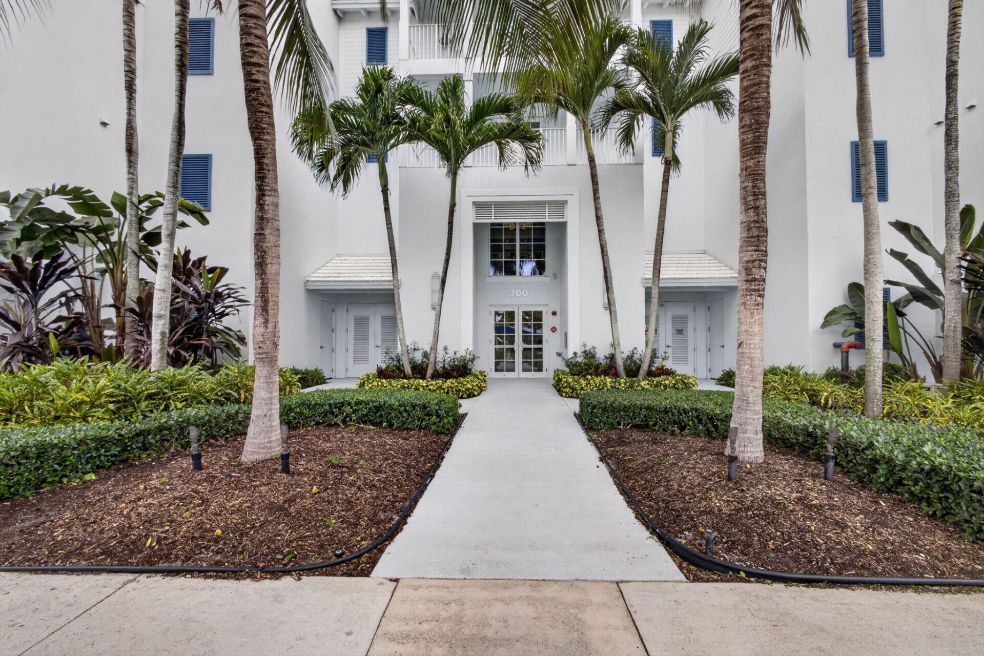 712 Bay Colony Drive S, Juno Beach, FL 33408 Photo