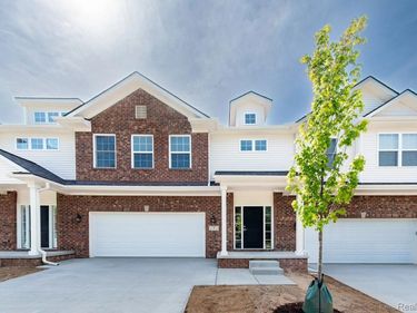 12 Grandview Circle Grandview Circle, Unit 58, White Lake Township, Mi 48386