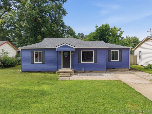 213 E 12th Place, Claremore, OK 74017