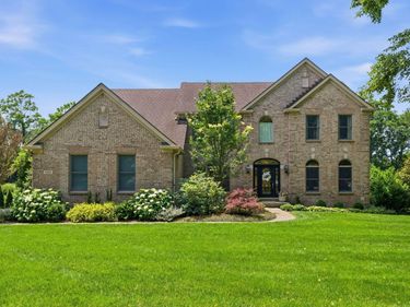 5002 Lupreese Lane, Versailles, KY 40383