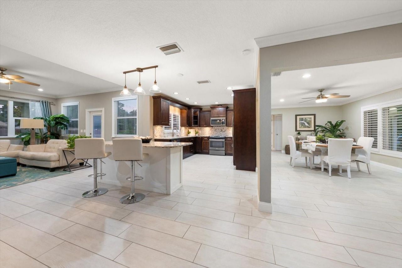 209 Live Oak Lane , Largo, FL 33770 Photo