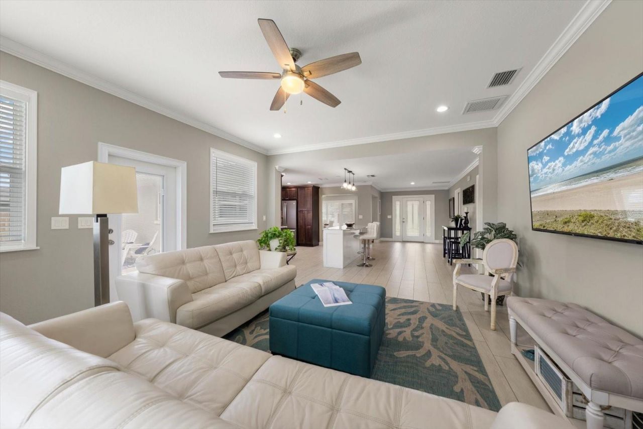 209 Live Oak Lane , Largo, FL 33770 Photo