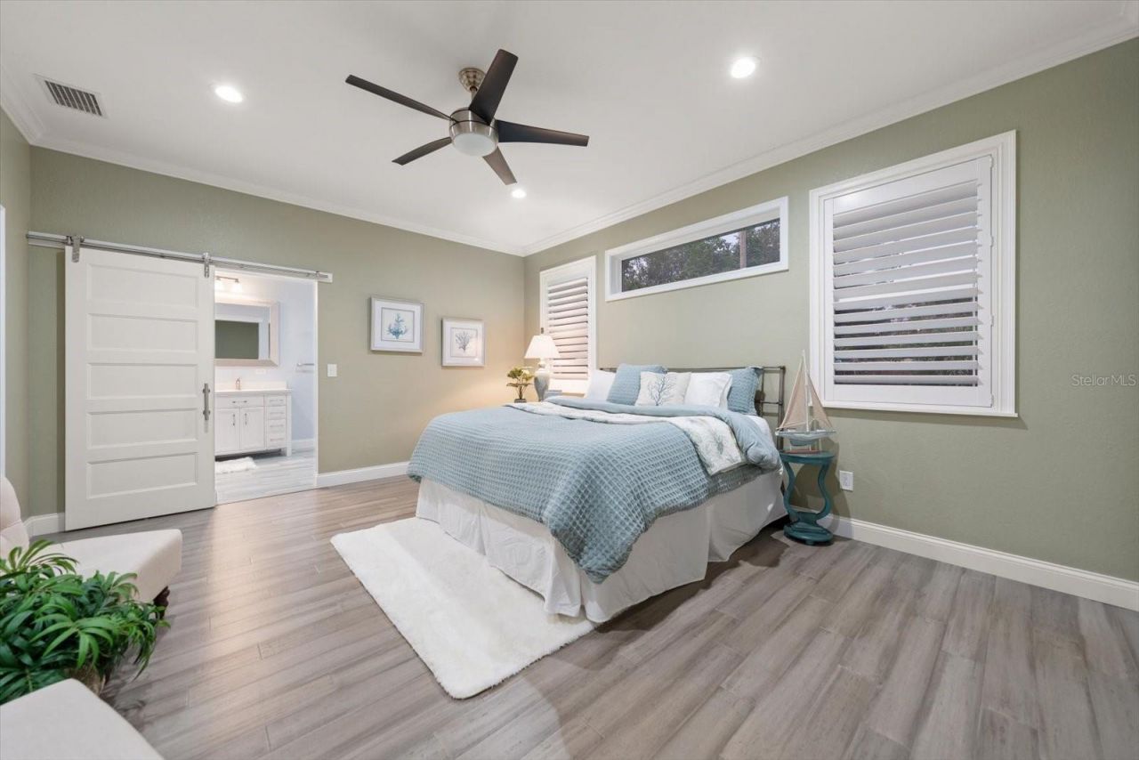 209 Live Oak Lane , Largo, FL 33770 Photo