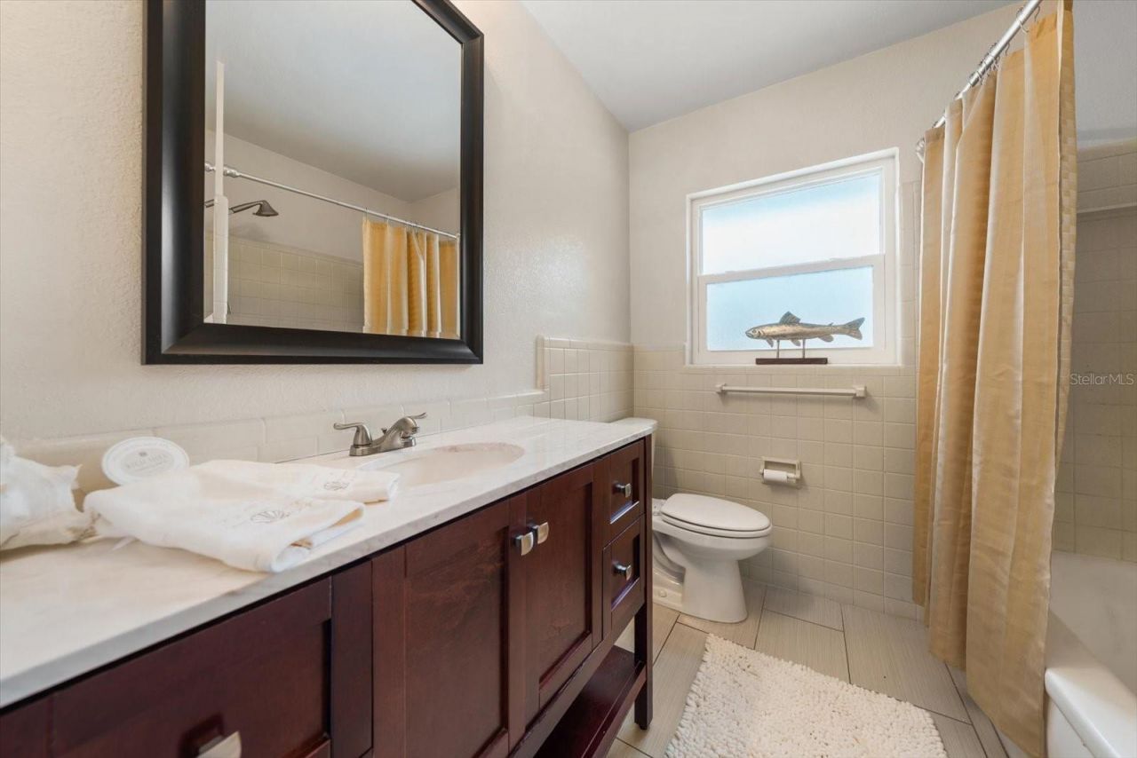 209 Live Oak Lane , Largo, FL 33770 Photo