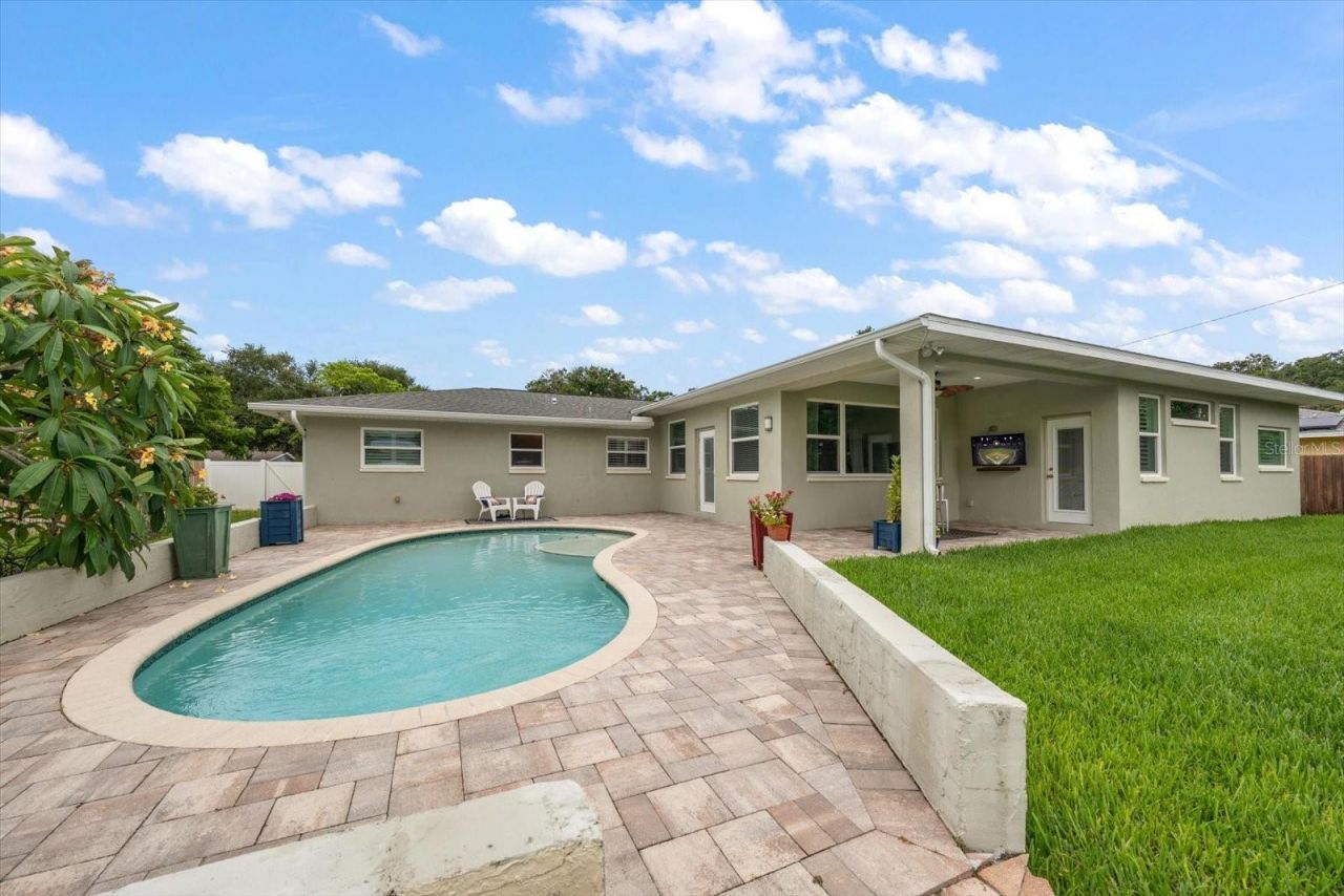 209 Live Oak Lane , Largo, FL 33770 Photo