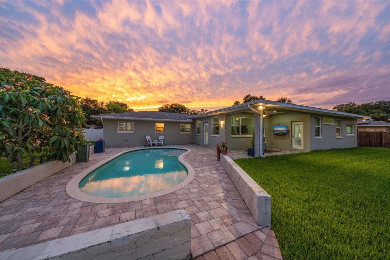 209 Live Oak Lane , Largo, FL 33770 Photo