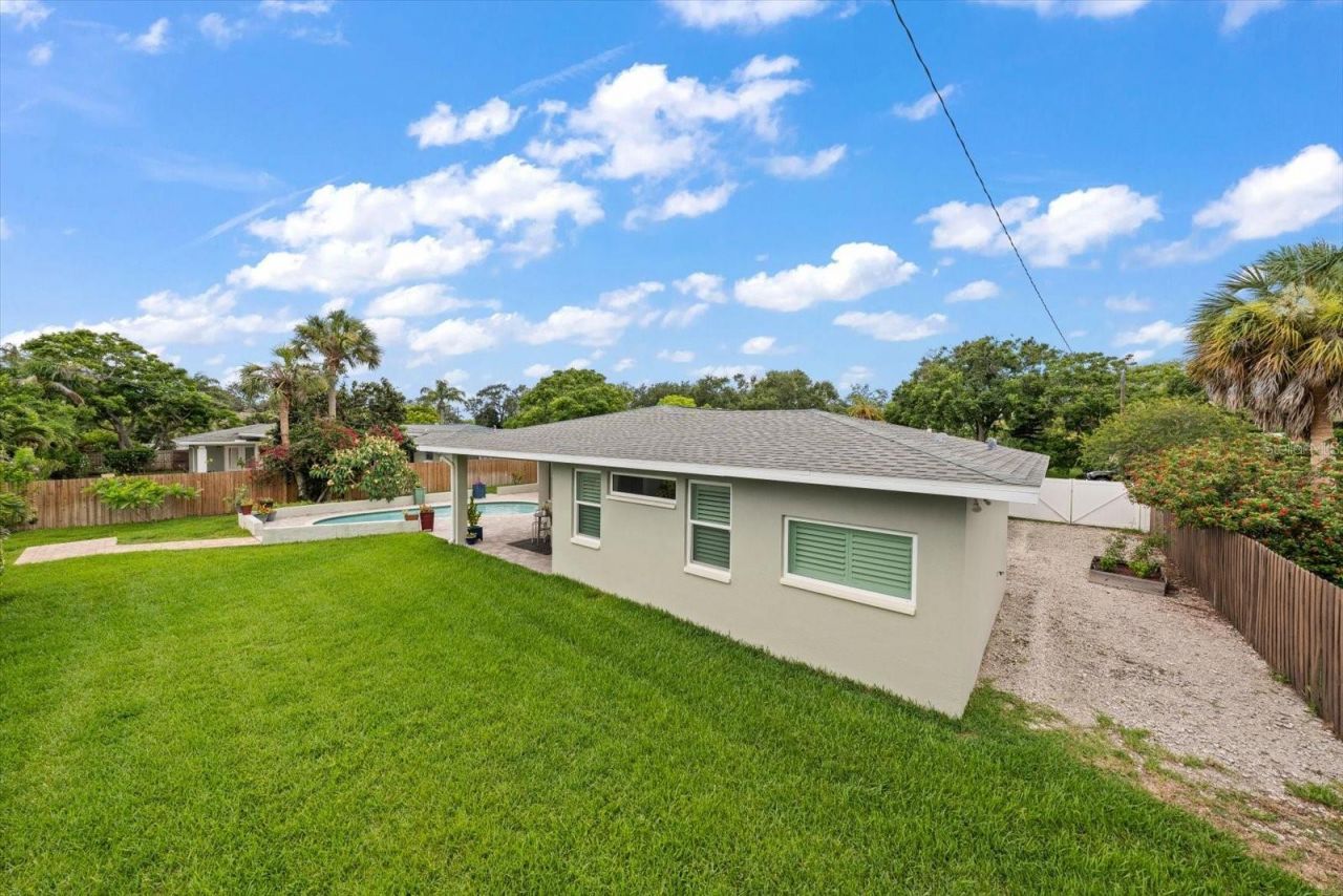 209 Live Oak Lane , Largo, FL 33770 Photo