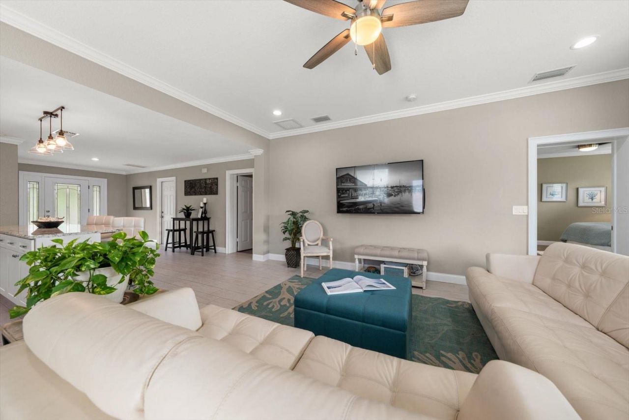 209 Live Oak Lane , Largo, FL 33770 Photo