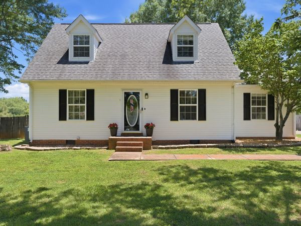 507 Morris Dr , Murfreesboro, TN 37130