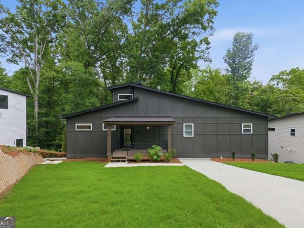 977 Fleetwood Circle SW, Atlanta, GA 30311
