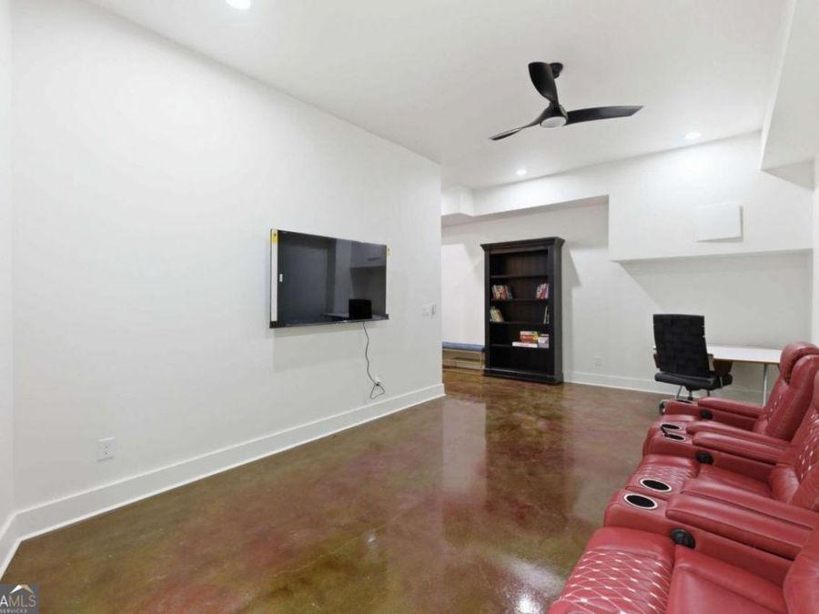 Property Image 60