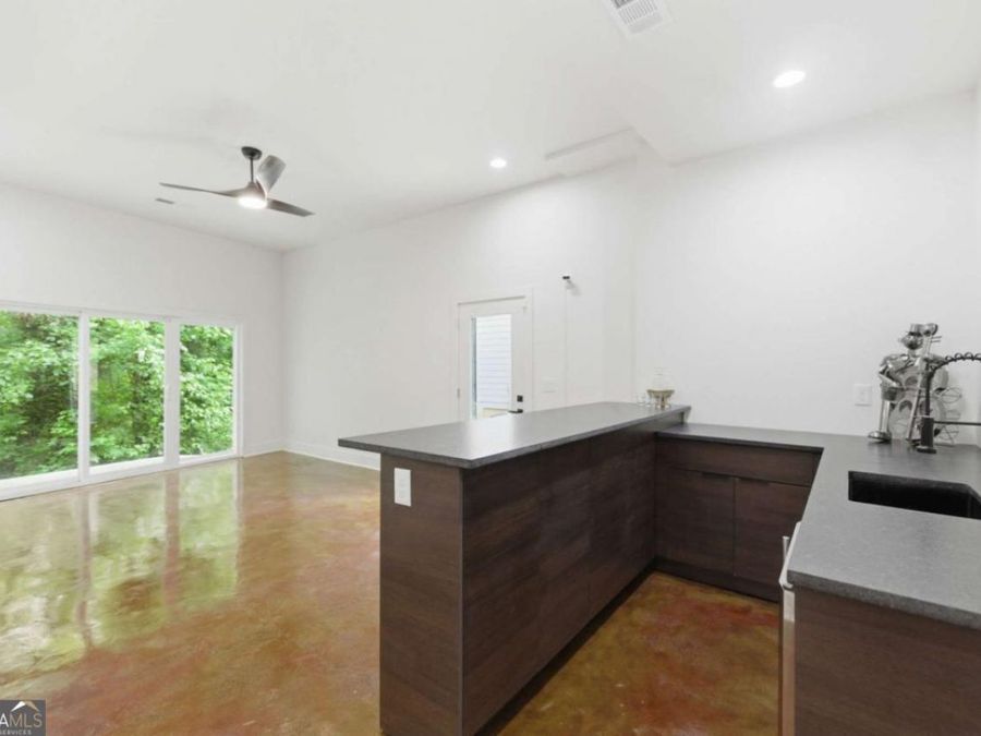Property Image 68