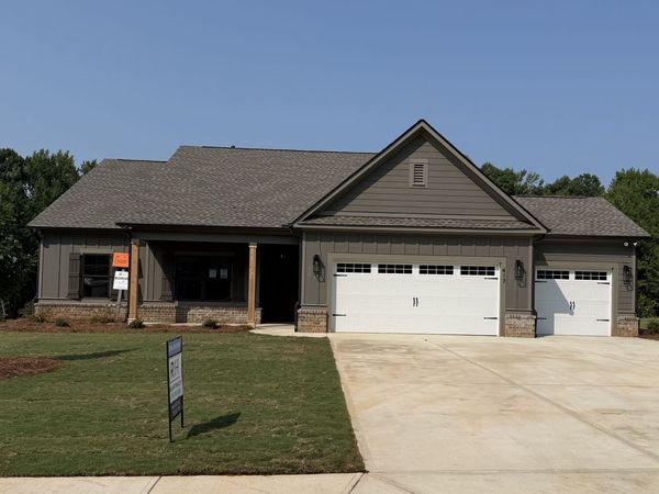 417 Weslyn Drive, Social Circle, GA 30025