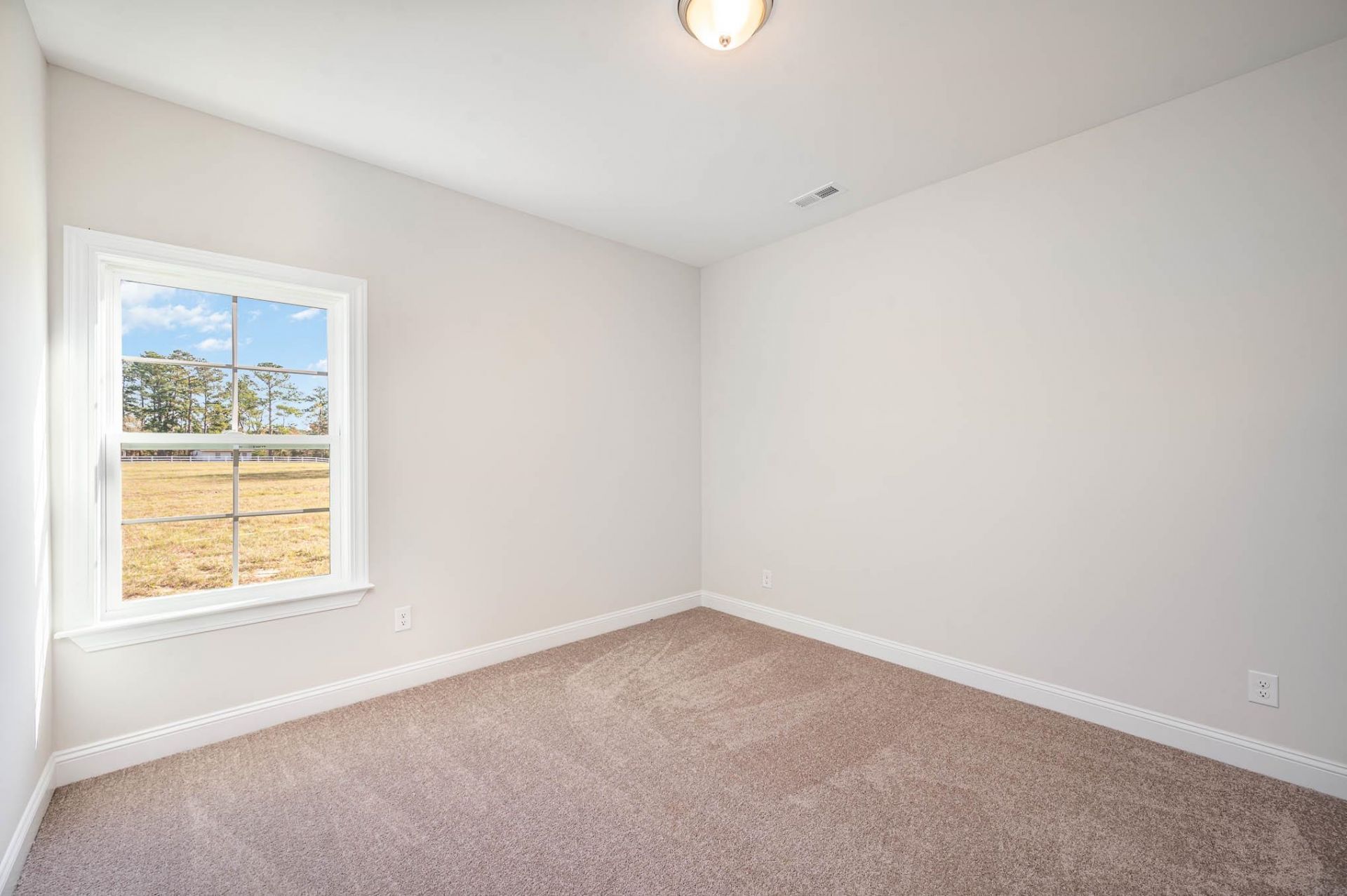 1529 Crooked Hook Rd.  Photo 14