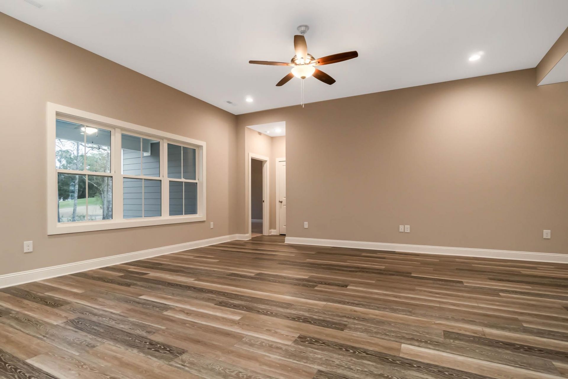 1529 Crooked Hook Rd.  Photo 15