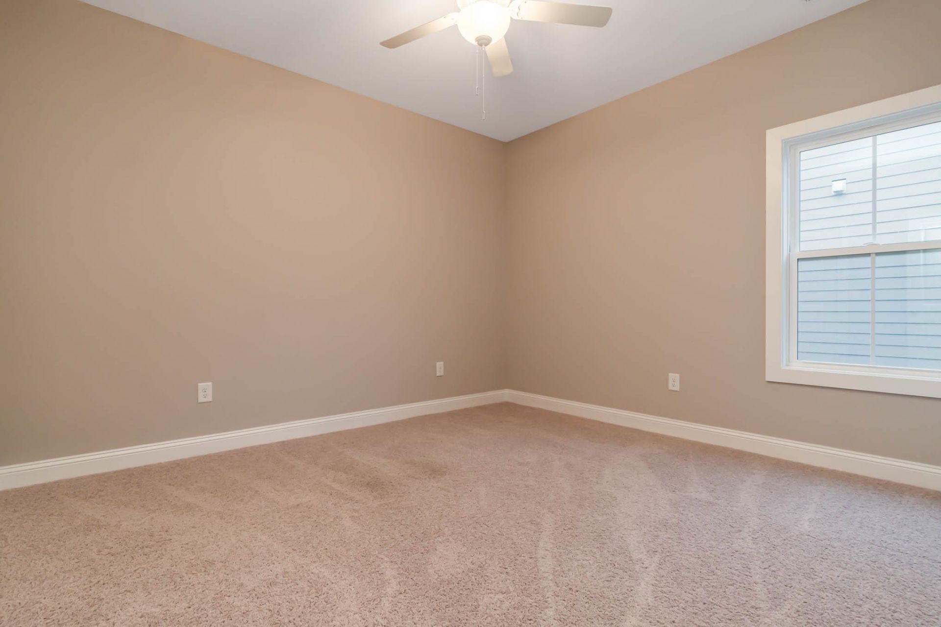 1529 Crooked Hook Rd.  Photo 9