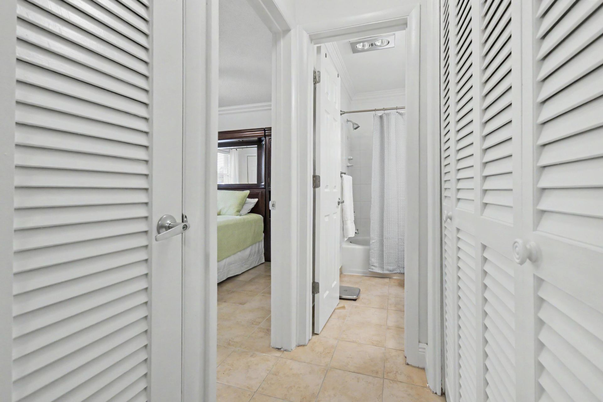 2701 NE 1st Street, Unit 201, Pompano Beach, FL 33062 Photo