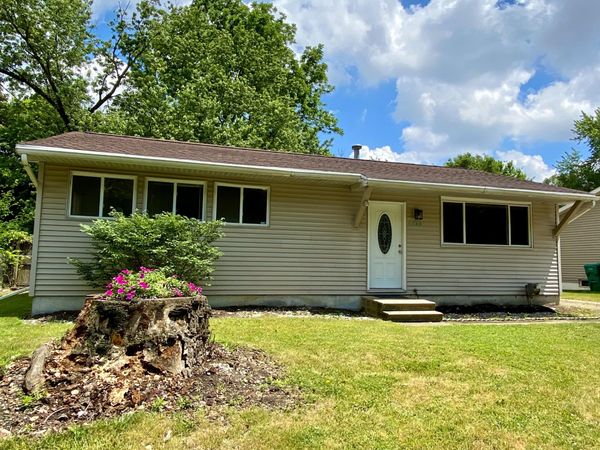 5545 S Sprinkle Road, Portage, MI 49002