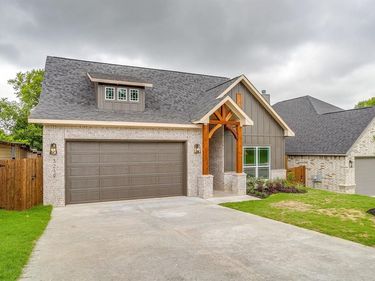3219 NW 25th Street, Fort Worth, TX 76106