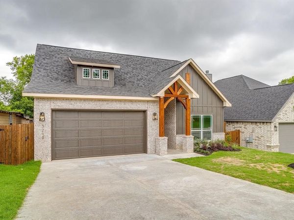 3219 NW 25th Street , Fort Worth, TX 76106